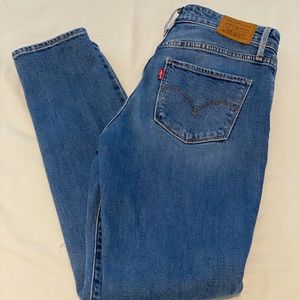 Levi’s High Rise Skinny
